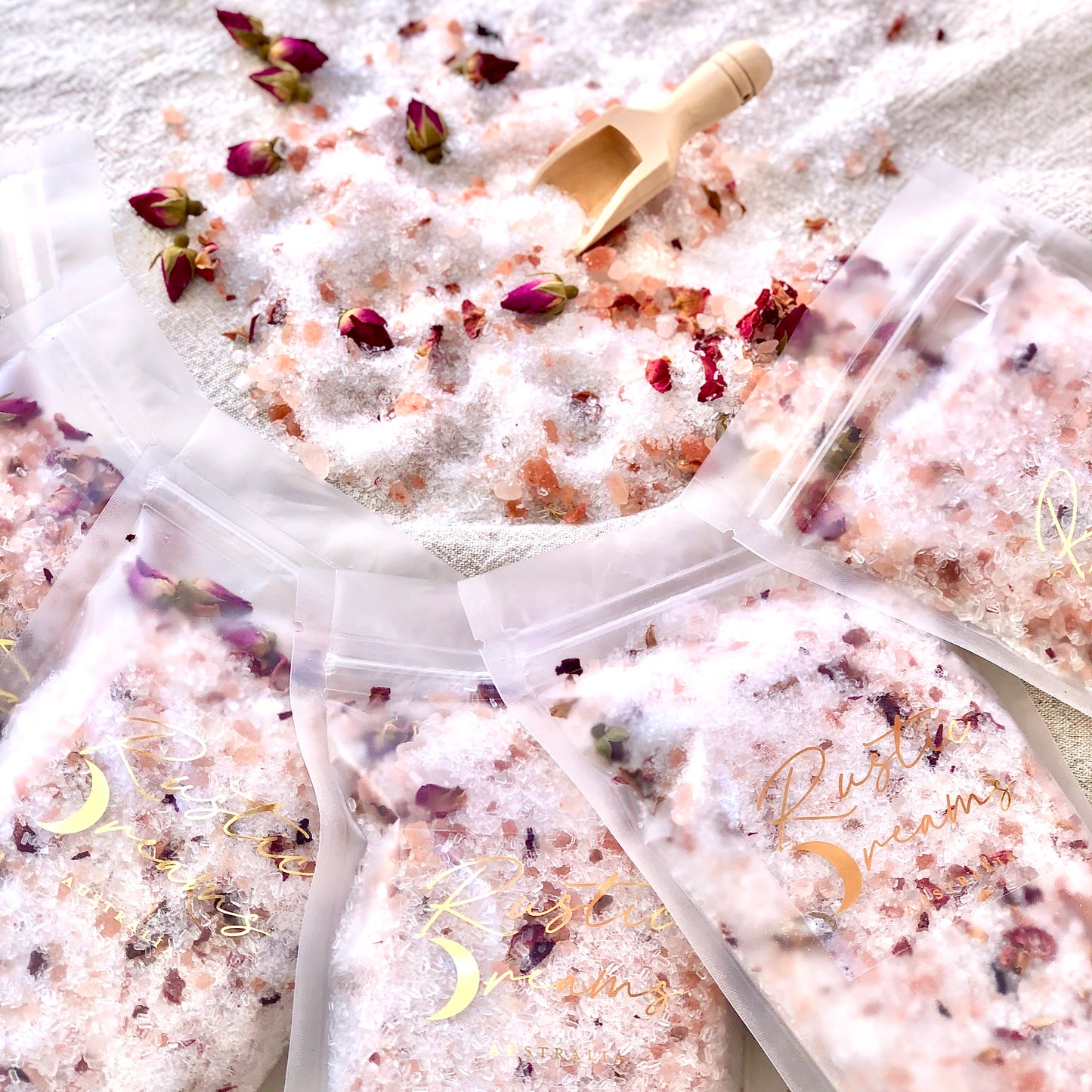 Self Love Gift Box - Scented Soy Candle - Essential Oil Roller - Wick Trimmer - Rose Quartz - Bath Salts